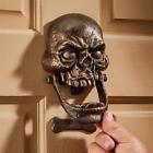 677741849900 Undisclosed Skull Foundry Cast Iron Decor Knocker Medium