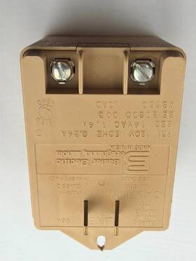 Be2090003 Basler Electric A9150 Plug In Doorbell Transformer 14vac 1.4a Class 2 Indoor