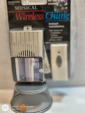 Dimango 081203042004 New Battery Operated Musical Wireless Chime Early 90s