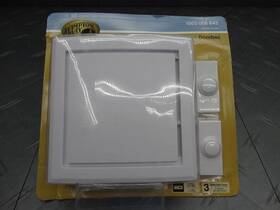 Hb-7734-03 Hampton Bay Wireless Doorbell Kit 2 Buttons Used