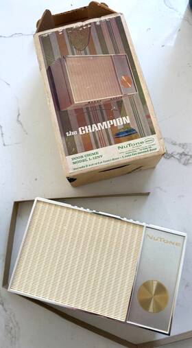 La-12nv Nutone Vintage Door Chime Oyster White Silver Trim Mcm Scovill Gold Usa