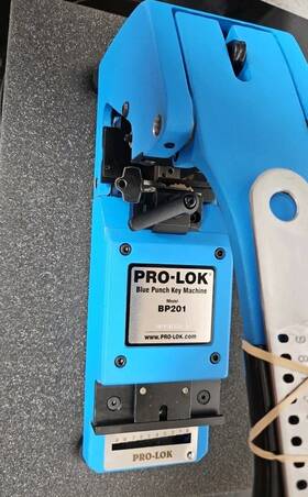 Bp201-ic Pro-lok Blue Punch Model Bp201ic Key Cutting Machine