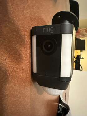 5at3s8 Ring Spotlight Cam - Outdoor Security Camera