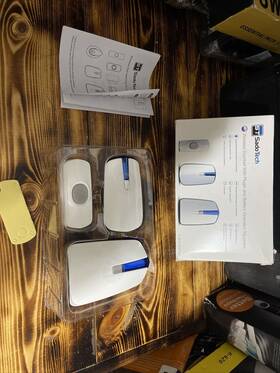 582p Sadotech Sado Tech Wireless Doorbell With Plugin And Battery Operated Receivers