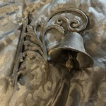 Cast Iron Wall Mount Door/dinner Bell *damaged. Fixed Price $27.99.