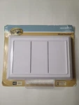 Hampton Bay Wired Doorbell 1003 008 625 White Finish. Fixed Price $22.00.