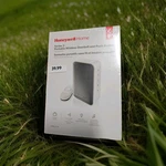 Honeywell Home Series Portable Wireless Doorbell & Push Button RDWL313A2000/E. Fixed Price $34.99.