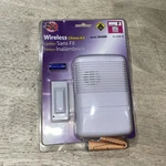 Heath Zenith SL-6141-B Wireless Plug In Door Chime Kit White. Fixed Price $20.00.