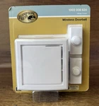 Hampton Bay Wireless Plug In Door Bell Kit With Push Buttons Model 7732-03. Fixed Price $27.00.