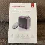 Honeywell Home Maison Portable Wireless Doorbell & Push Button RDWL515A. Fixed Price $17.91.