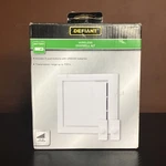 Defiant Wireless Battery Operated Doorbell Kit Missing Buttons Parts Only. Fixed Price $6.50.